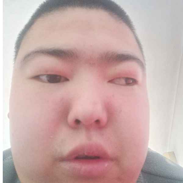 24岁岁内蒙古单身帅哥 - 泉州吉缘网