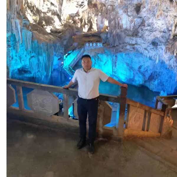 35岁岁云南单身帅哥 - 泉州吉缘网